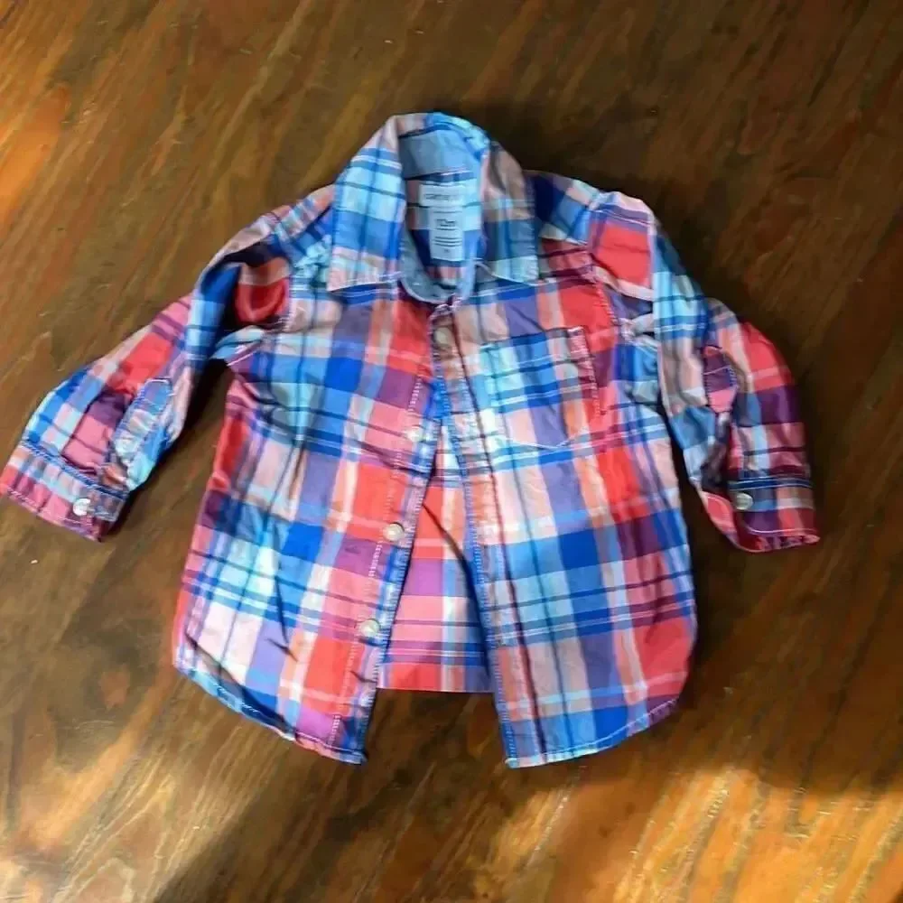 Carters boys, adorable dress shirt size 12 months